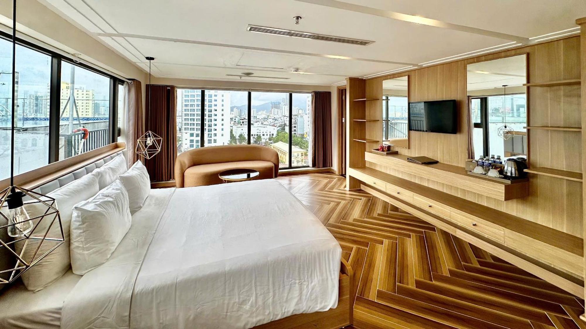 Adela Boutique Hotel - Infinity Pool دا نانغ المظهر الخارجي الصورة